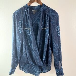 INC International Concepts 2 XS Sharp Deep Blues Reptile Cross Over Top